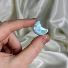 Load image into Gallery viewer, Larimar Moon A
