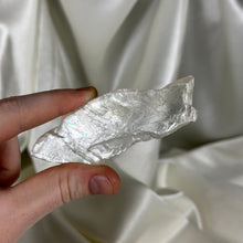Load image into Gallery viewer, Genuine Selenite Plate from Utah A