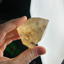 Load image into Gallery viewer, Rainbow Honey Citrine Tower
