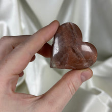 Load image into Gallery viewer, Sunstone Heart