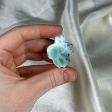 Load image into Gallery viewer, Larimar Turtle Carving A