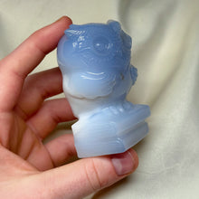 Load image into Gallery viewer, Blue Chalcedony Owl Carving