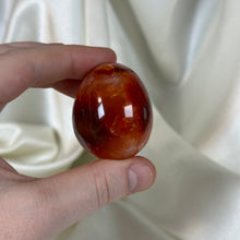 Load image into Gallery viewer, Ombre Carnelian Egg Carving