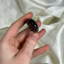 Load image into Gallery viewer, High Quality Garnet Palmstone B