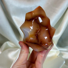 Load image into Gallery viewer, Funky Carnelian Flame (1lb)
