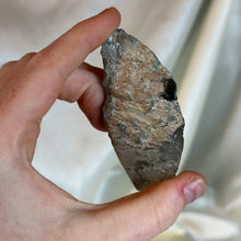 Load image into Gallery viewer, Moody Blue-Grey Tara Quartz Freeform