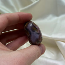 Load image into Gallery viewer, Pink and Purple Laguna Agate Tumble
