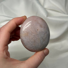 Load image into Gallery viewer, Pretty in Pink Sea Jasper Palm