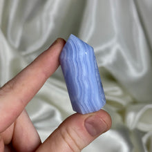 Load image into Gallery viewer, Blue Lace Agate Tower D