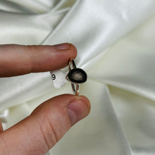 Load image into Gallery viewer, Size 6 Sterling Silver Druzy Agate Geode Ring B