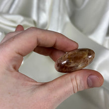 Load image into Gallery viewer, Sunstone Shiva Carving C