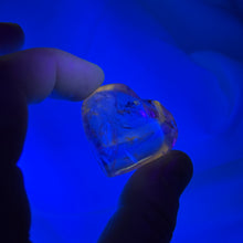 Load image into Gallery viewer, UV Reactive Phantom Amethyst Heart Carving B