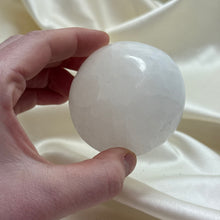 Load image into Gallery viewer, Satin Spar Mini Bowls