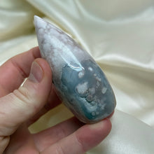 Load image into Gallery viewer, Pink Amethyst Flower Agate Flame