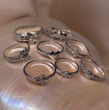 Load image into Gallery viewer, Sterling Silver Lovebirds Ring (Size 9.75)