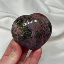 Load image into Gallery viewer, Romantic Sea Jasper Heart Carving