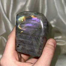 Load image into Gallery viewer, Purple Flash Labradorite Freeform