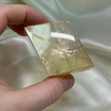 Load image into Gallery viewer, Honey Calcite Freeform B