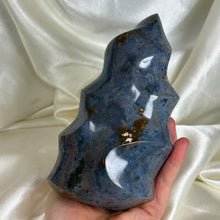 Load image into Gallery viewer, Midnight Blue Sea Jasper Flame (3lb1oz)