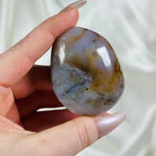 Load image into Gallery viewer, B-Grade 8th Vein Ocean Jasper Palmstone 15