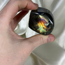 Load image into Gallery viewer, Rainbow Fire Labradorite Freeform