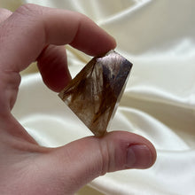 Load image into Gallery viewer, Rutilated Quartz Freeform E