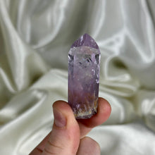 Load image into Gallery viewer, Gem Amethyst Tower