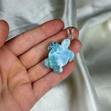 Load image into Gallery viewer, Larimar Turtle Necklace (Sterling Silver Hardware)