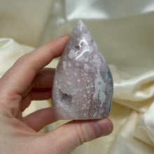 Load image into Gallery viewer, Pink Amethyst Flower Agate Flame