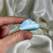 Load image into Gallery viewer, Larimar Cloud C