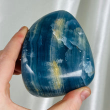 Load image into Gallery viewer, XL Deep Sea Blue Onyx Freeform A (1lb)