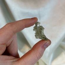 Load image into Gallery viewer, 1.56g “Witch Face” Angel Chime Moldavite