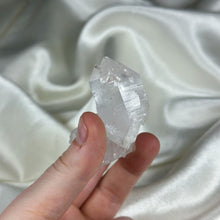 Load image into Gallery viewer, Himalayan Quartz Double Termination Pair Cluster