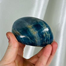 Load image into Gallery viewer, XL Deep Sea Blue Onyx Freeform A (1lb)