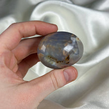 Load image into Gallery viewer, Jelly Sea Jasper Palmstone