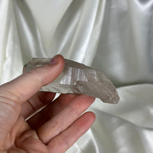Load image into Gallery viewer, High Clarity Smoky Quartz Point