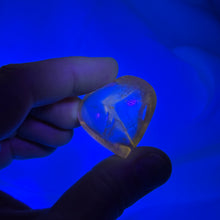 Load image into Gallery viewer, UV Reactive Phantom Amethyst Heart Carving E