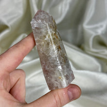 Load image into Gallery viewer, Flower Agate Tower F