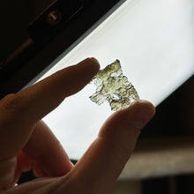 Load image into Gallery viewer, 1.55g Angel Chime Moldavite