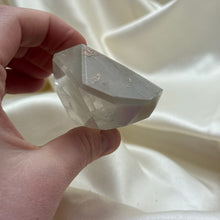 Load image into Gallery viewer, Chlorite and Lithium Quartz Freeform A