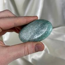 Load image into Gallery viewer, Super Flashy Amazonite Palmstone C