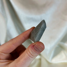 Load image into Gallery viewer, Mini Blue Tara Quartz Freeform