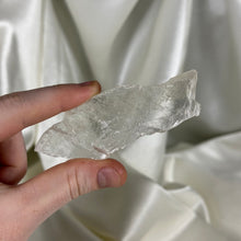 Load image into Gallery viewer, Genuine Selenite Plate from Utah A
