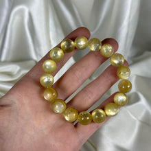 Load image into Gallery viewer, Gem Muscovite Crystal Stretch Bracelet