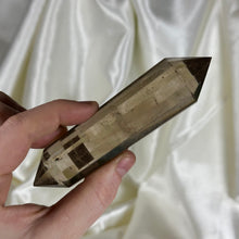 Load image into Gallery viewer, Smoky Quartz Vogel A (imperfect)