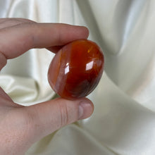 Load image into Gallery viewer, Ombre Carnelian Egg Carving
