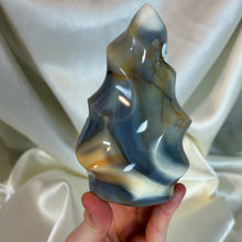 Load image into Gallery viewer, Pastel Orca Agate Flame (1lb12oz)