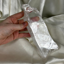 Load image into Gallery viewer, Genuine Selenite with Light Pink Phantoms