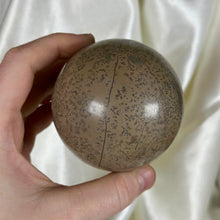 Load image into Gallery viewer, 1lb1.4oz Dendritic Jasper Sphere