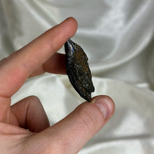 Load image into Gallery viewer, Iridescent Specular Hematite Specimen A